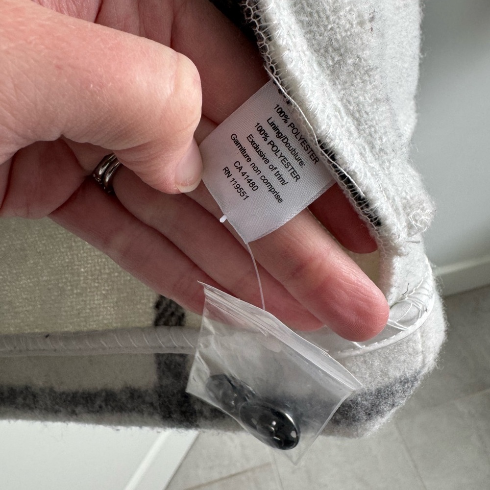 G. F. Collection Coat - Picture 11 of 11